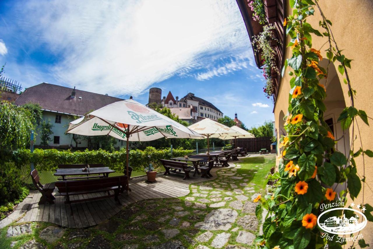 Penzion Pod Zamkem Jindřichŭv Hradec Exterior photo